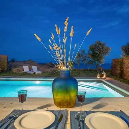 Villa Sleeps 7 Pool Air Con Wifi Vasilikí