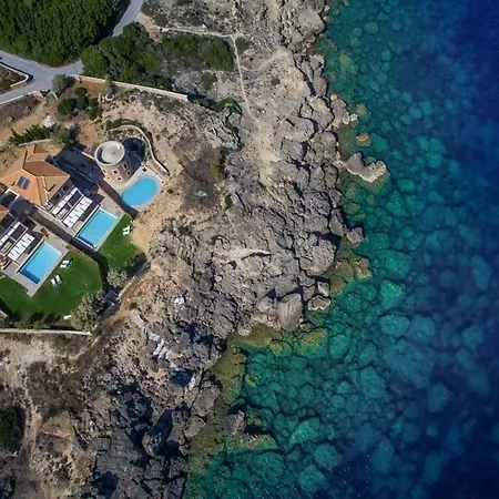 Villa Sleeps 7 Pool Air Con Wifi *